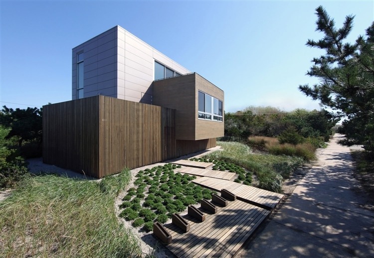 Beach Walk House