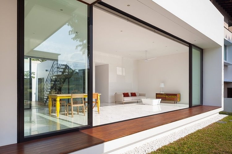 Mandai Courtyard House by Atelier M+A