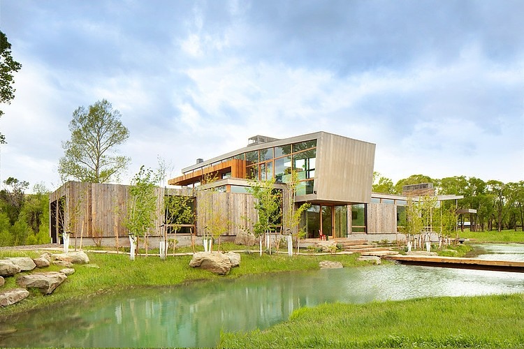 Contemporary Ranch by Highline Partners
