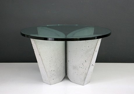 Modern Sultanas Tables by Jorge Diego Etienne - 2