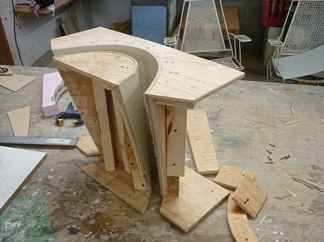 Modern Sultanas Tables by Jorge Diego Etienne - 6