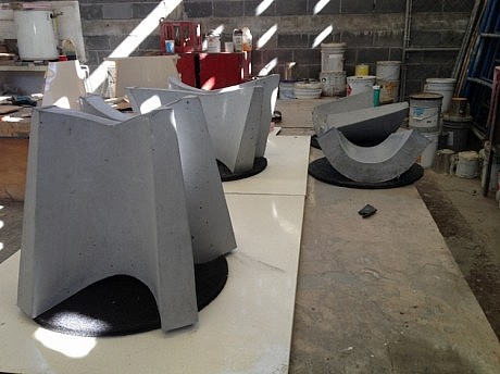 Modern Sultanas Tables by Jorge Diego Etienne - 8