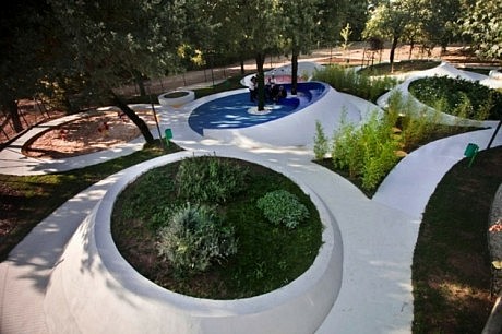 Sensational Garden Project by Nabito Architects - 4