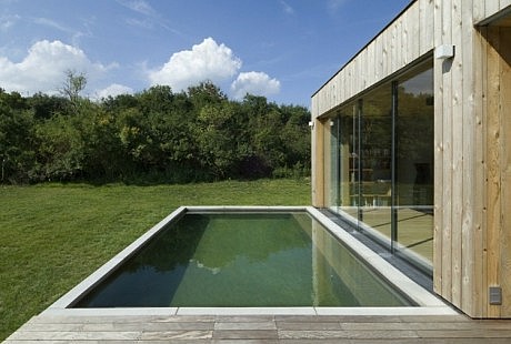 Modern Weekend House in Bus, Czech Republic - 7