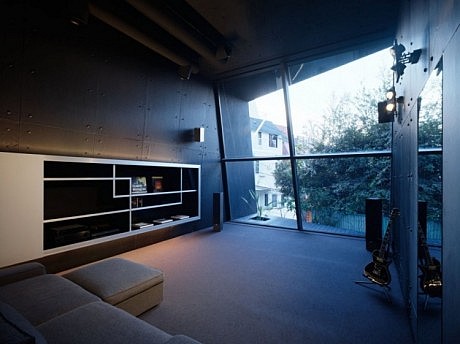 N House by Takato Tamagami - 11