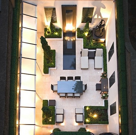 Majestic Townhouse on Mayfair Square, London - 2