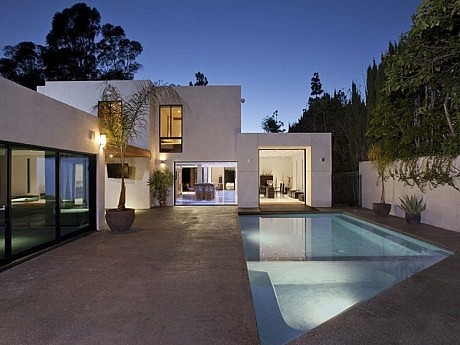 1060 Woodland Drive House | Beverly Hills - 2