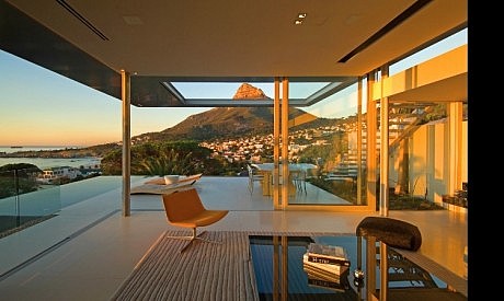 First Crescent by SAOTA - 4