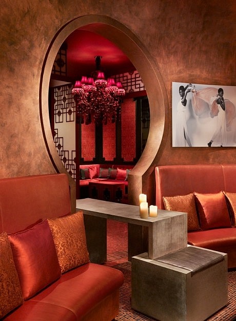 The Living Room Lounge in Dubai’s Hyatt by HBA - 6