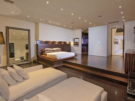 1060 Woodland Drive House | Beverly Hills - 9