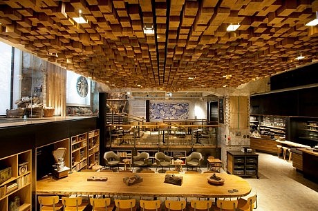 Starbucks Amsterdam Concept Shop by Liz Muller - 2
