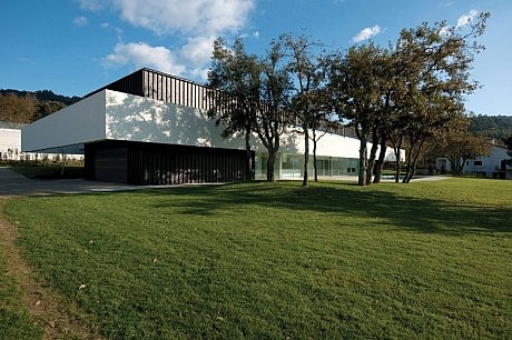 Modern Residence by Topos Atelier de Arquitectura - 2
