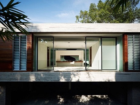 JKC1 House by ONG&ONG - 7