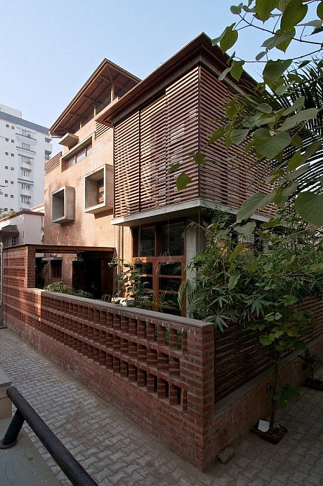 The Green House by Hiren Patel Architects - 2
