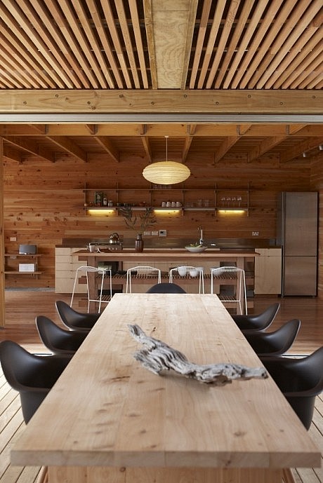 Stylish Beach Shelter by Herbst Architects - 4