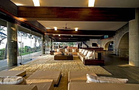 House by the Sea in Maharashtra - 7