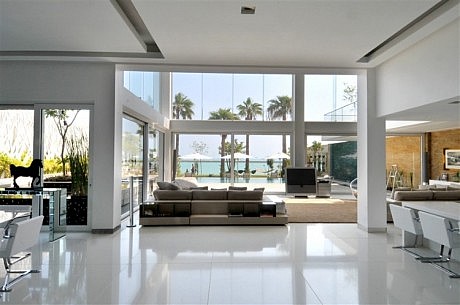 Beach Villa in Bahrein - 2