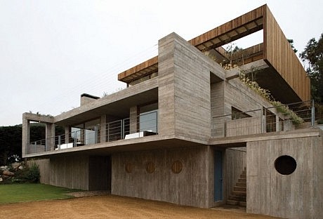 Casa el Pangue by Elton + Leniz Architects - 5