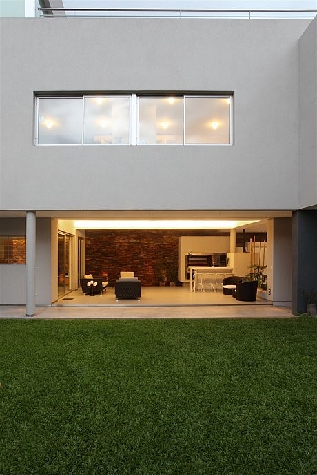 Devoto House by Andrés Remy Arquitectos - 5