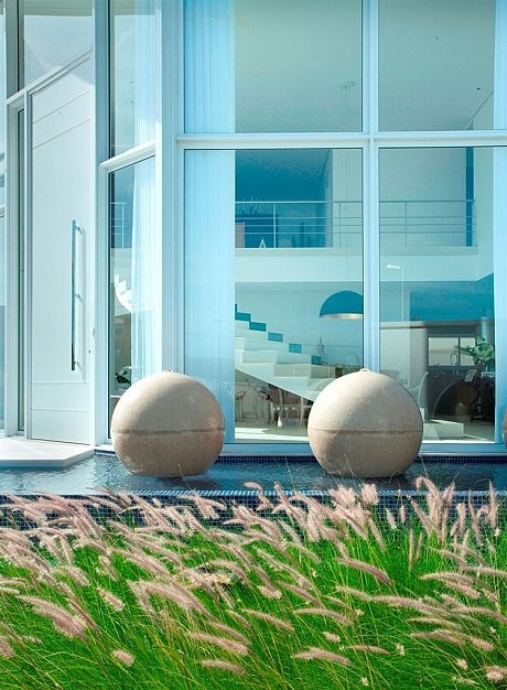 The NJ Residence by Pupogaspar Arquitetura - 5
