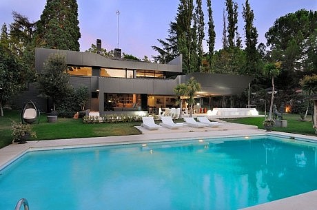 B&N House by A-cero - 9