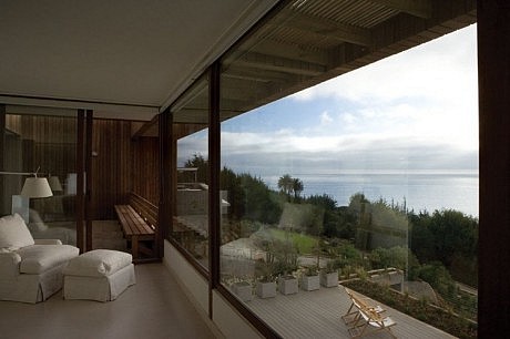 Casa el Pangue by Elton + Leniz Architects - 11