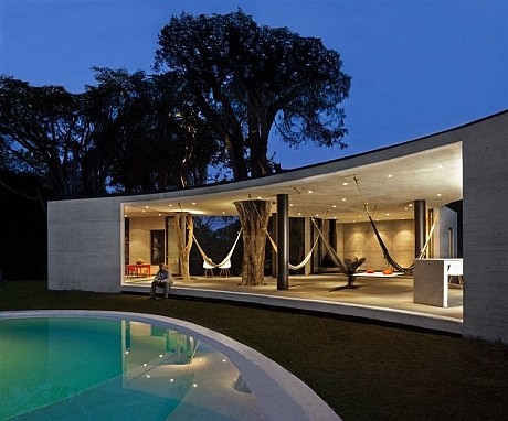 Tepoztlan Lounge by Cadaval & Solà-Morales - 12