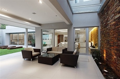 Devoto House by Andrés Remy Arquitectos - 17