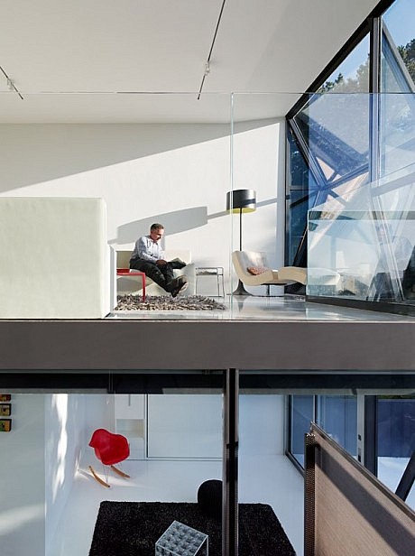 Flip House by Fougeron Architecture - 4
