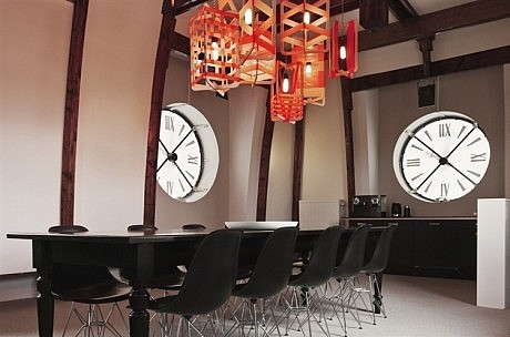 Uxus HQ by Uxus Design - 8