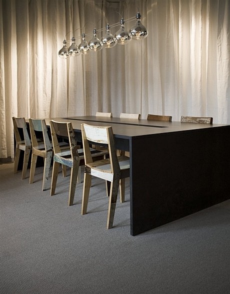 Uxus HQ by Uxus Design - 11