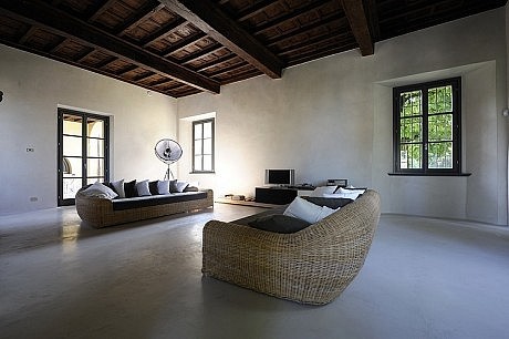 Montonate House Interior
