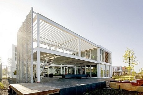Steel Study House II by Archipelontwerpers