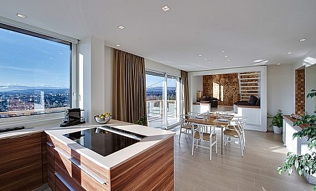 Annecy House by Rémi Giffon