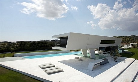 H3 House by 314 Architecture Studio - 3