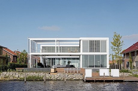 Steel Study House II by Archipelontwerpers