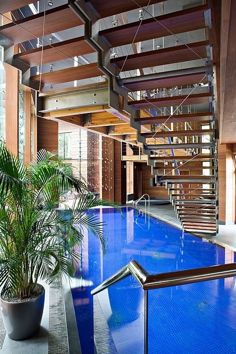 Luxurious House in Russia by Olga Freiman - 5