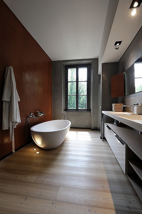 Montonate House Interior