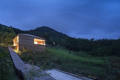 Skyward House by Acaa