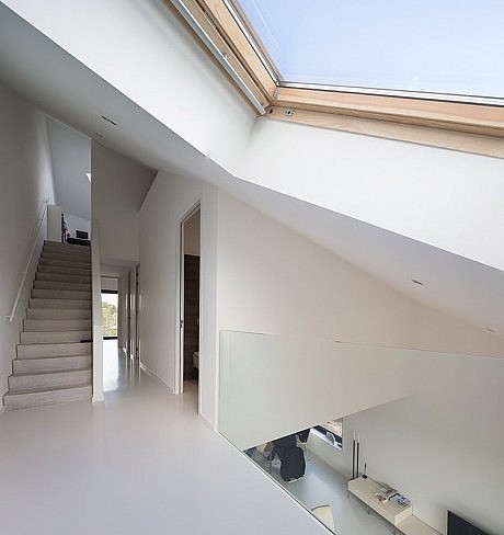 Van Leeuwen House by JagerJanssen Architecten