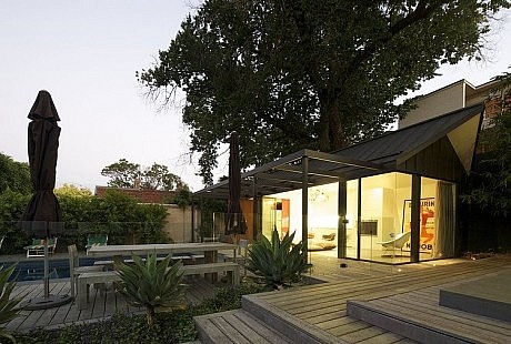 South Yarra Pool House by Artillery
