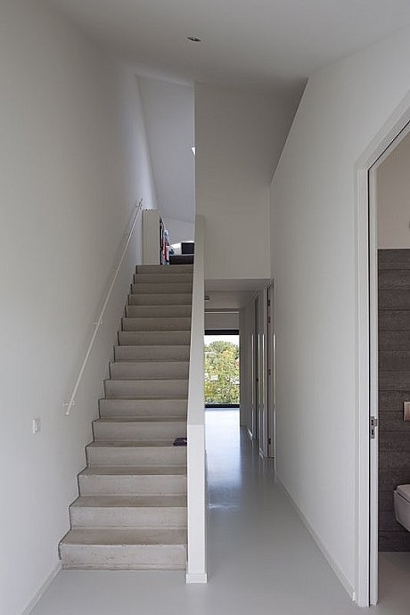 Van Leeuwen House by JagerJanssen Architecten