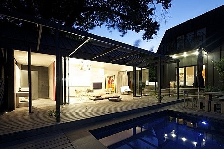 South Yarra Pool House by Artillery