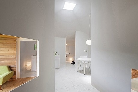 Skyward House by Acaa