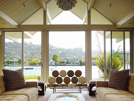 Lagoon House by Gary Hutton