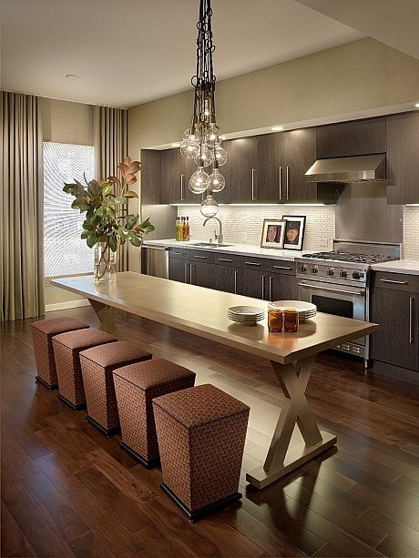 Warm Modern Home by Kenneth Brown Design