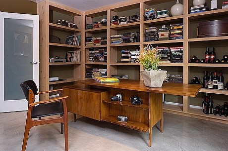 Warm Modern Home by Kenneth Brown Design