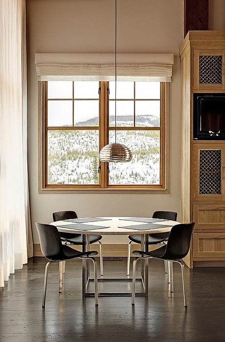 Montana Residence by D'apostrophe Design