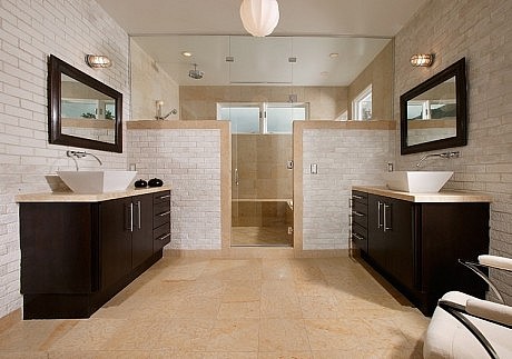 Warm Modern Home by Kenneth Brown Design