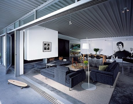 Warm Modern Home by Kenneth Brown Design